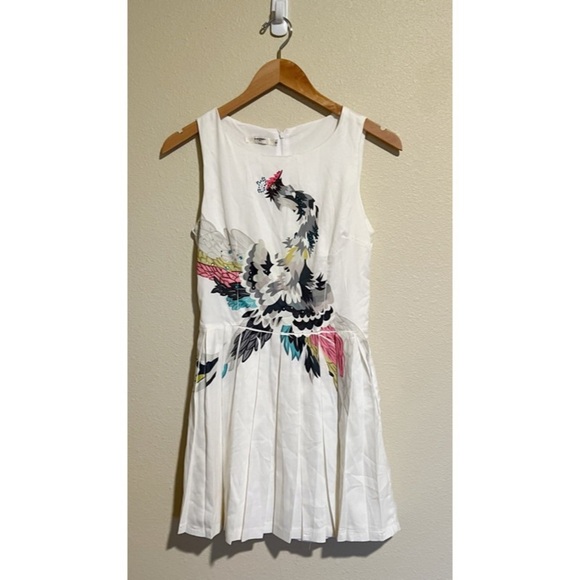 Burberry Brit White Floral Bird Studded Sleeveless Pleated Mini Dress S - Picture 1 of 7